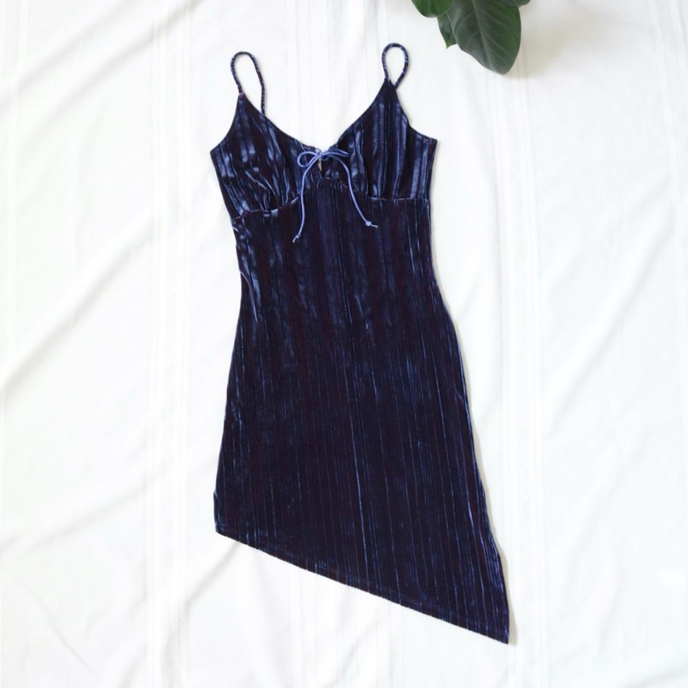 Blue and red velvet bodycon dress